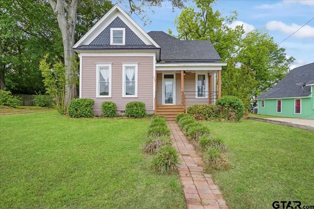 310 E 3rd St., Mt Pleasant
