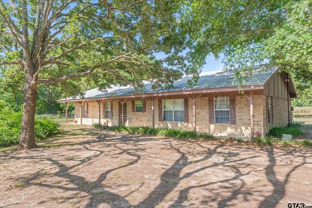 1185 Vz County Road 3822, Wills Point