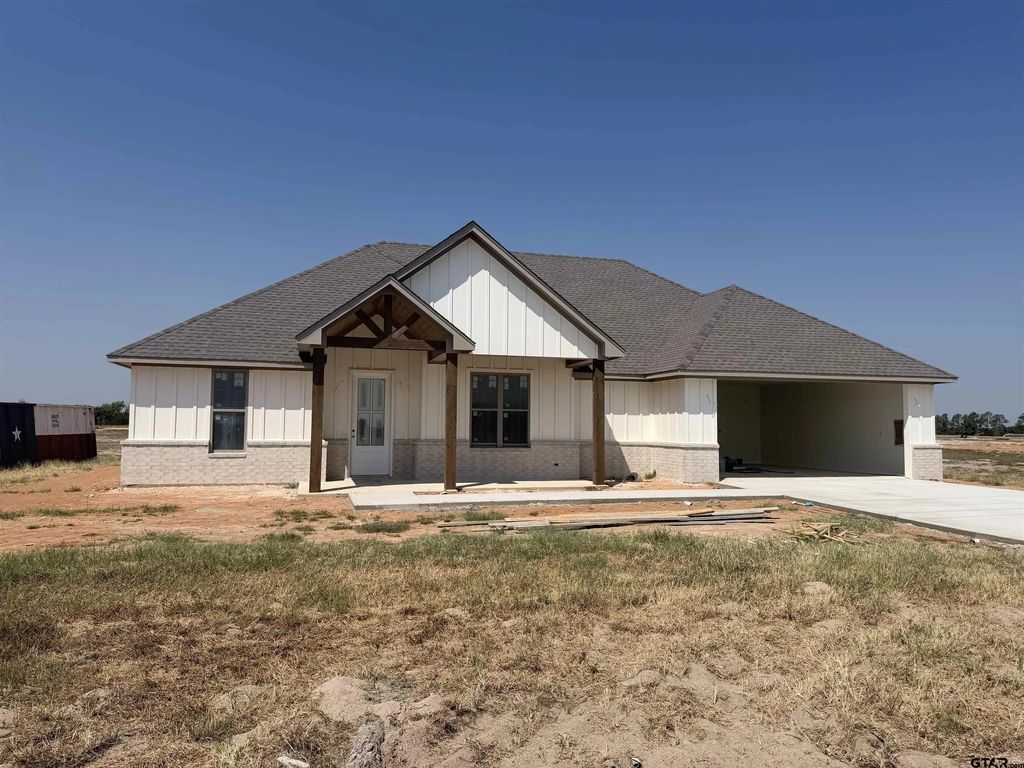 16321 County Road 441, Lindale