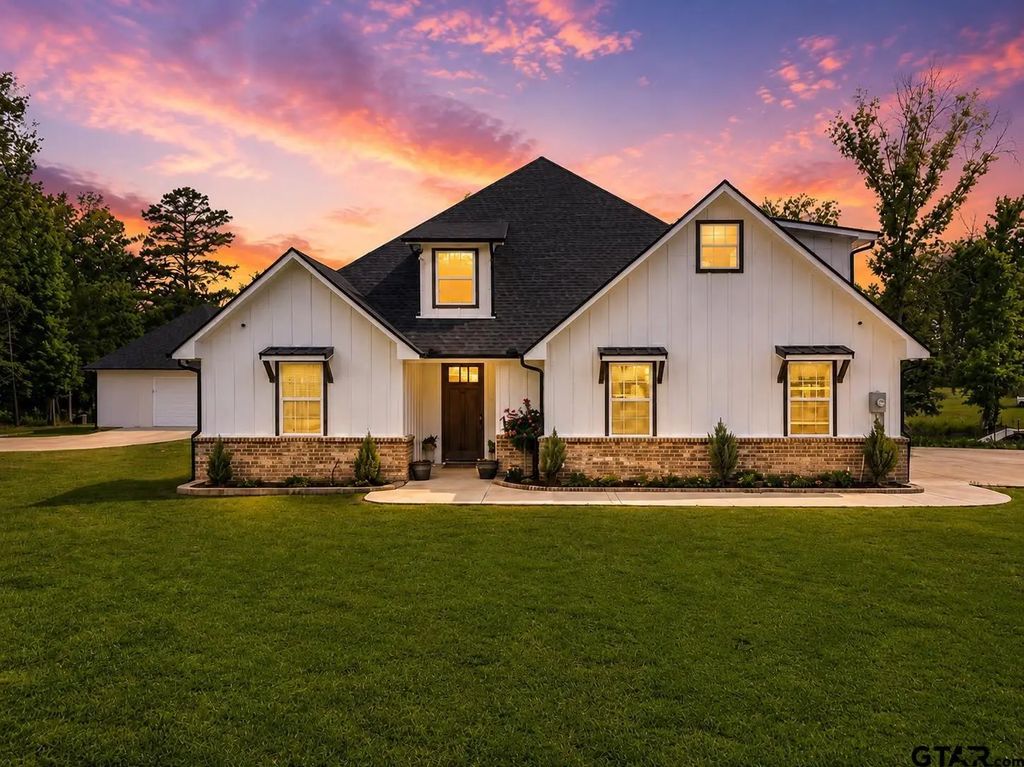 10861 County Rd 411, Tyler
