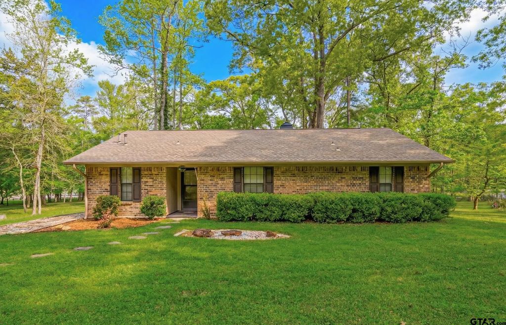 2987 Cr 1596, Avinger