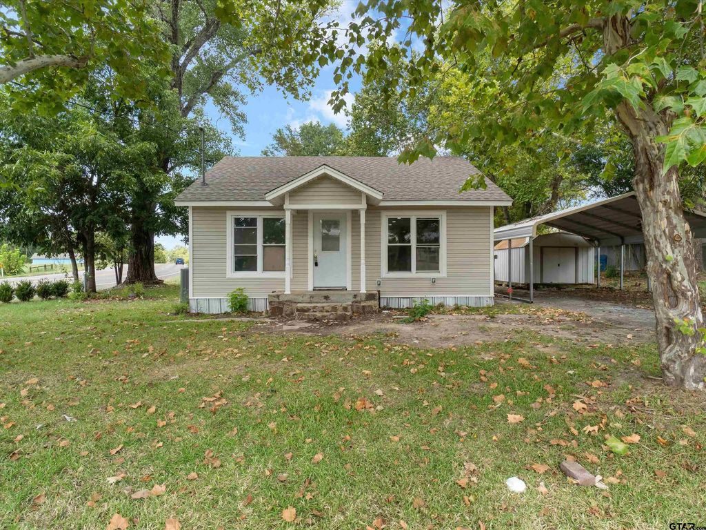 100 Lynch St, Hawkins