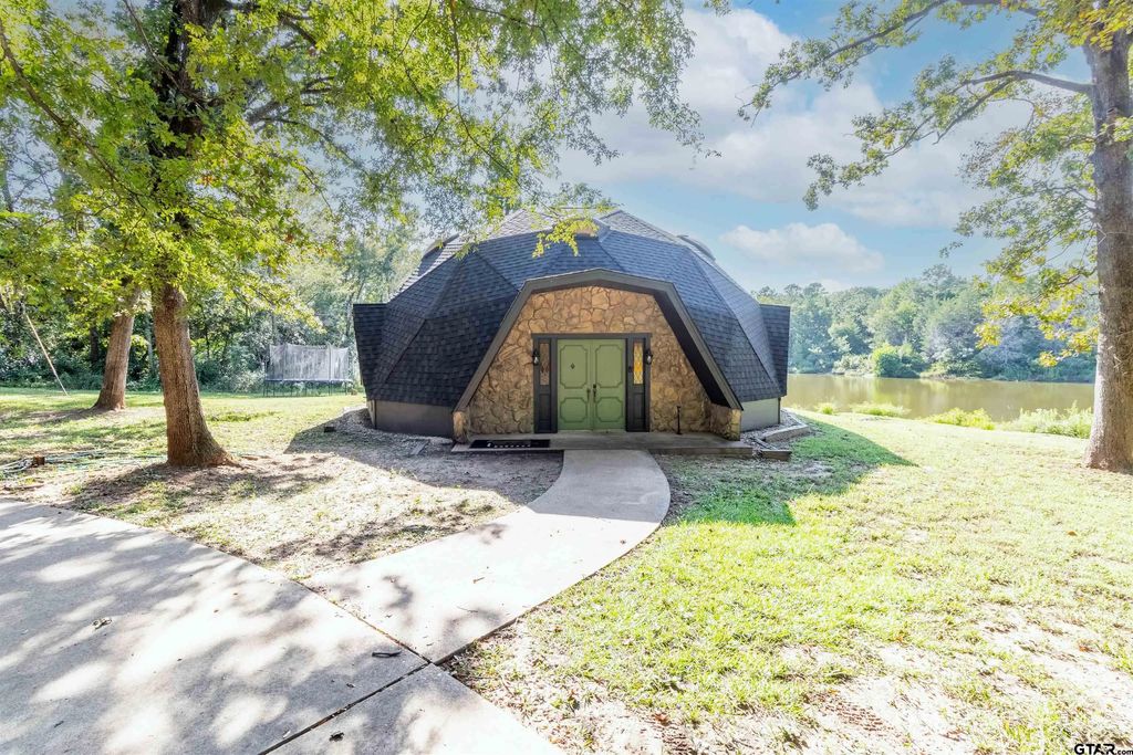 2447 County Road 1147, Tyler