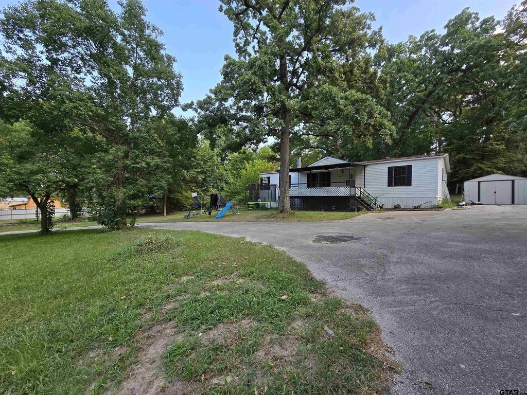 17686 Cr 1182, Flint