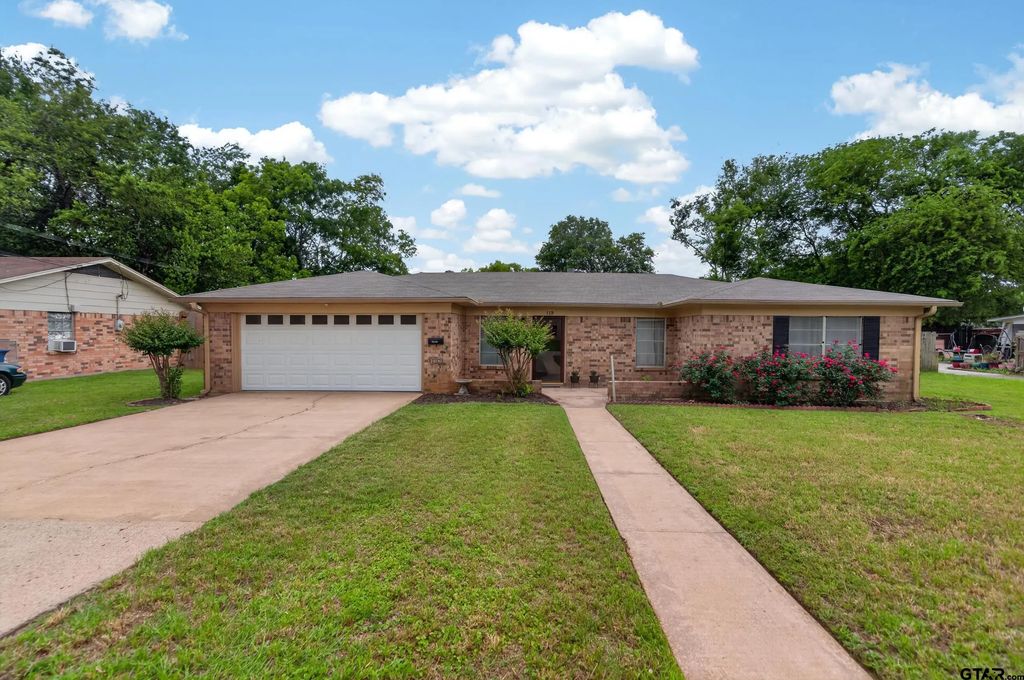 113 Tena, Jacksonville