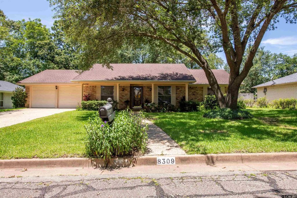 8309 Oxford Drive, Tyler