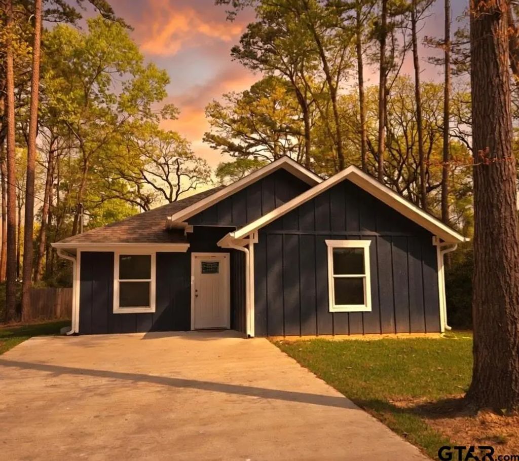 258 Ella Ln., Bullard