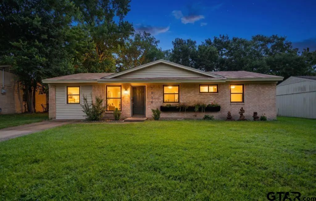 3808 Appletree Ln, Tyler