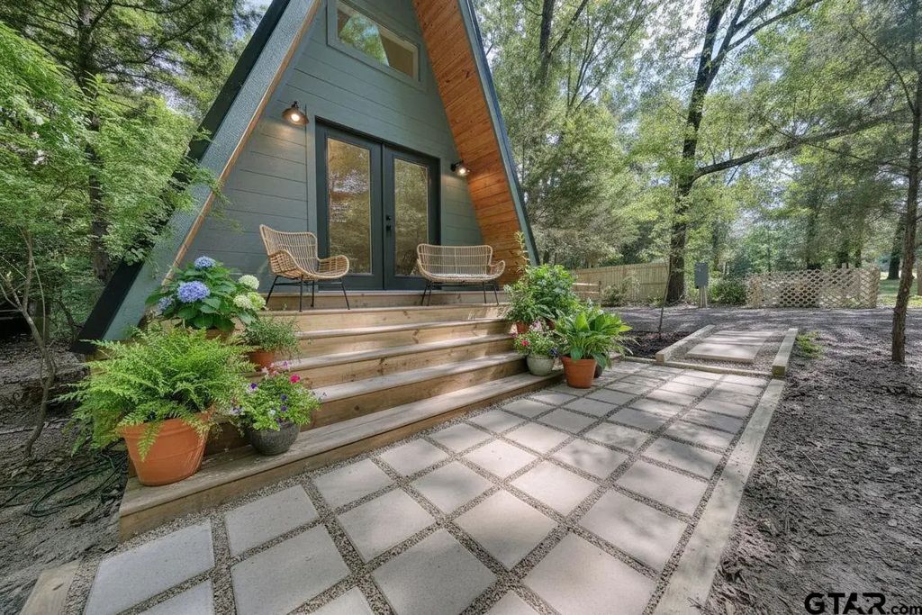 18165 Cr 446 Unit 2, Lindale