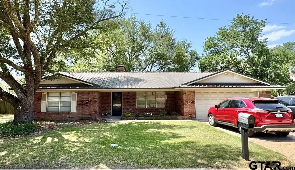 1785 Cypress Ln, Canton
