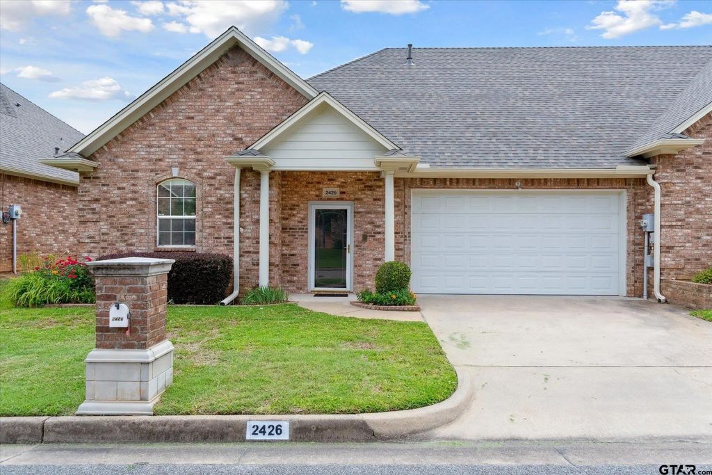 2426 Homestead Lane, Tyler