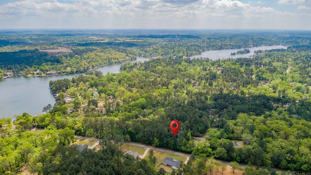 1723 Pineview Lane, Hideaway