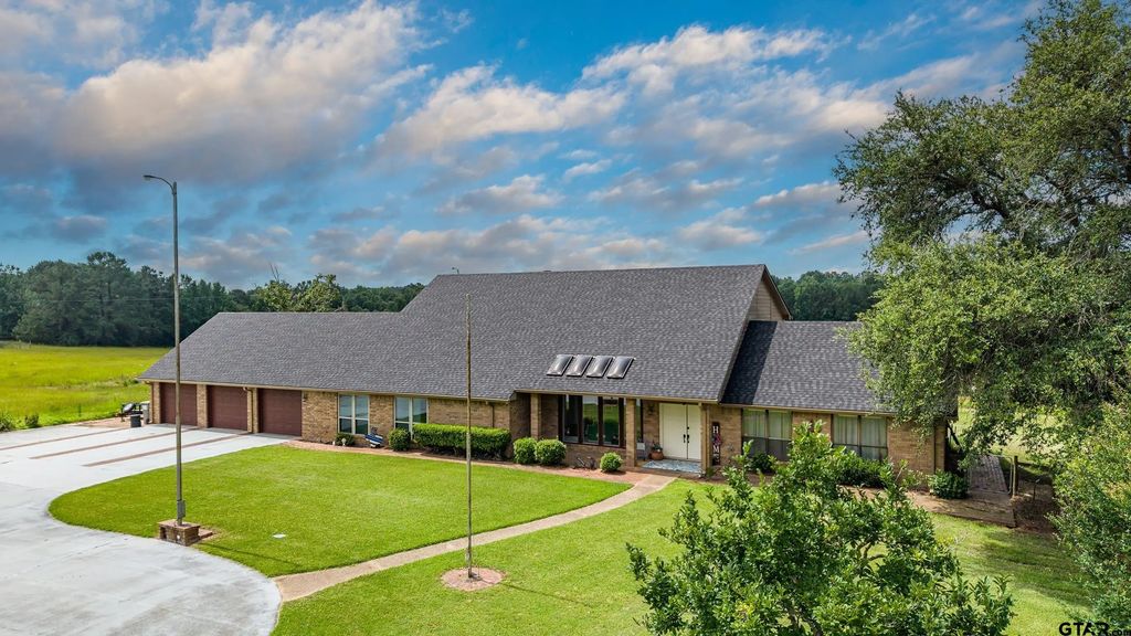 126 County Road 4212, Jacksonville