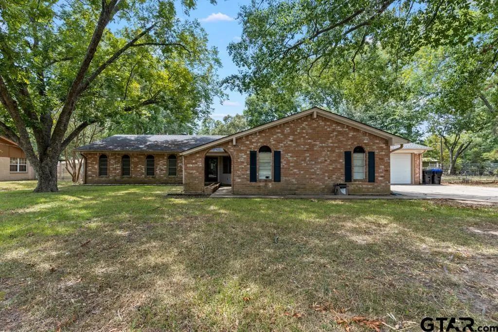 2975 Lynn Drive, Longview