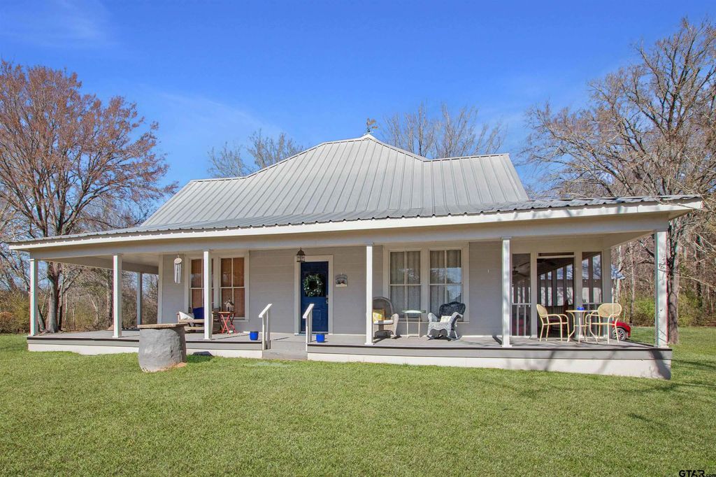 17991 Fm 346 E, Troup