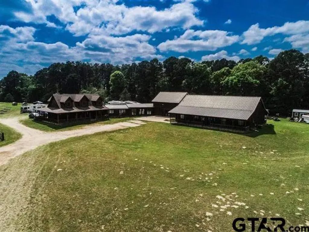 766 N Cr 4640, Winnsboro