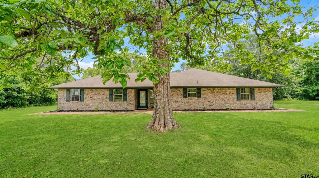 1092 Fm 1002 N E/sid, Winnsboro