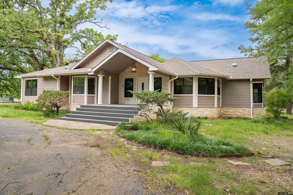 1214 Se Cr 4385, Scroggins