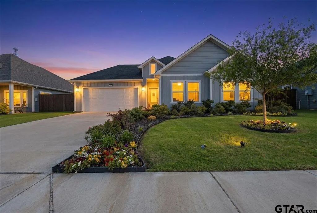 105 Wesson St, Gun Barrel City