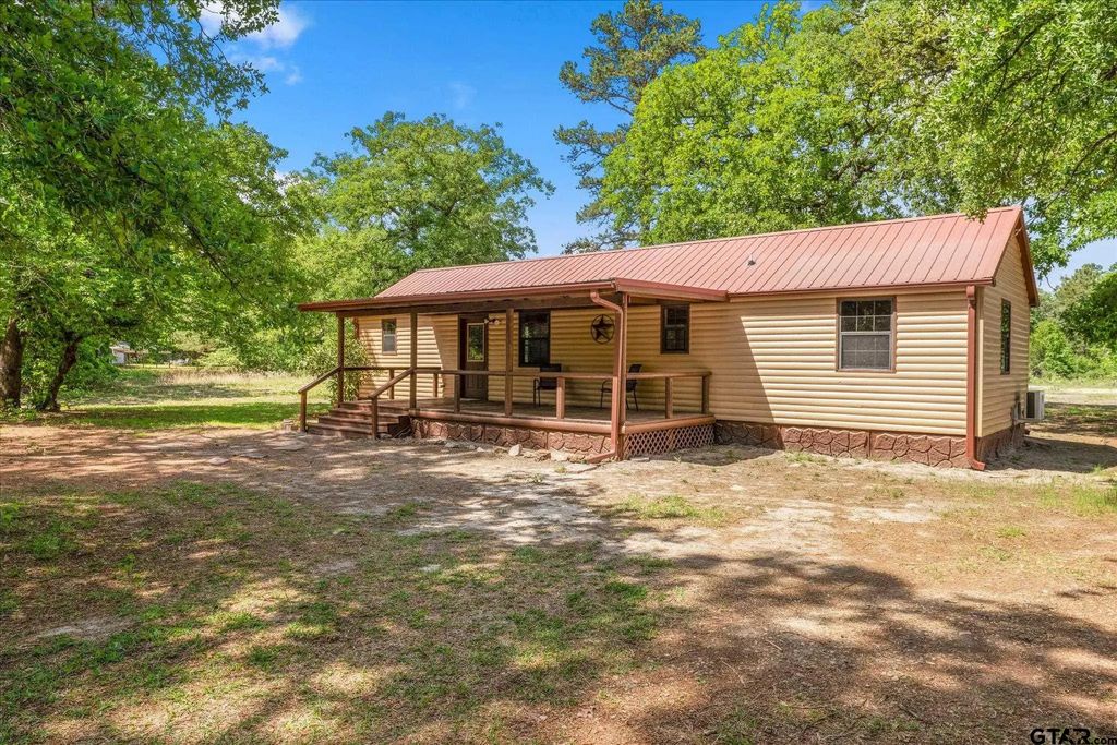 3983 E Hwy 154, Quitman