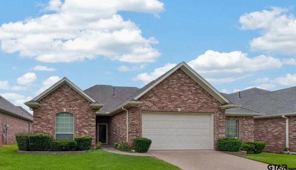 2322 Homestead Ln, Tyler