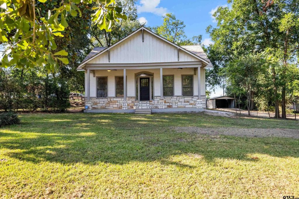 170 Noble Street, Lovelady
