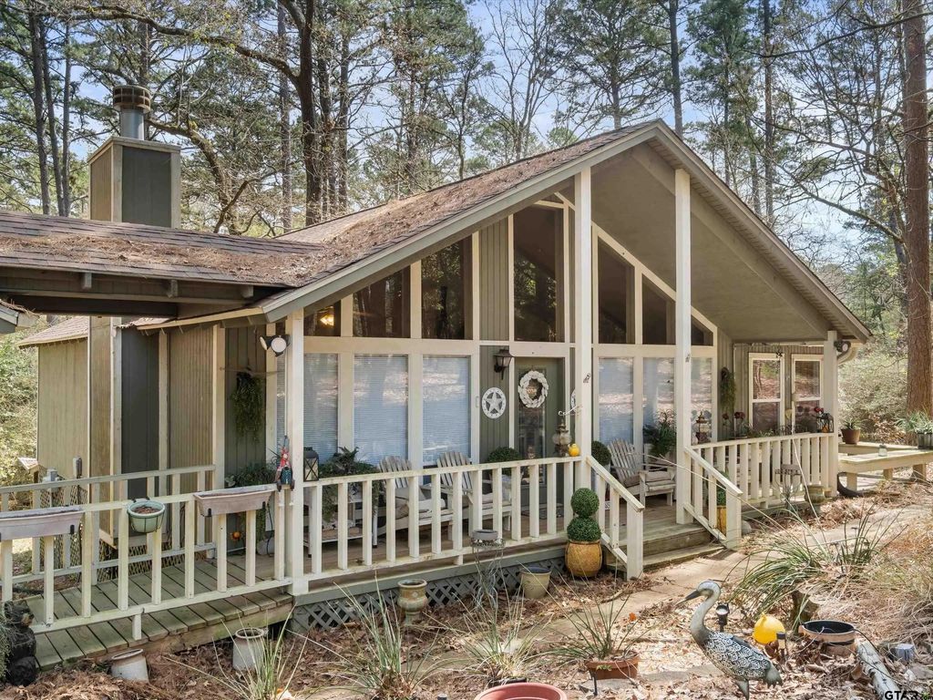 168 Hearthside Path, Holly Lake Ranch