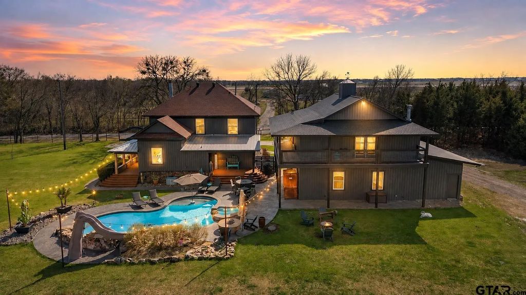 4620 County Road 2720, Caddo Mills