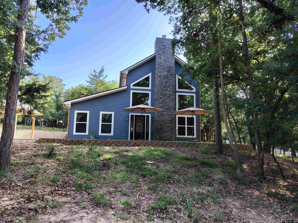 118 Primrose Path, Holly Lake Ranch