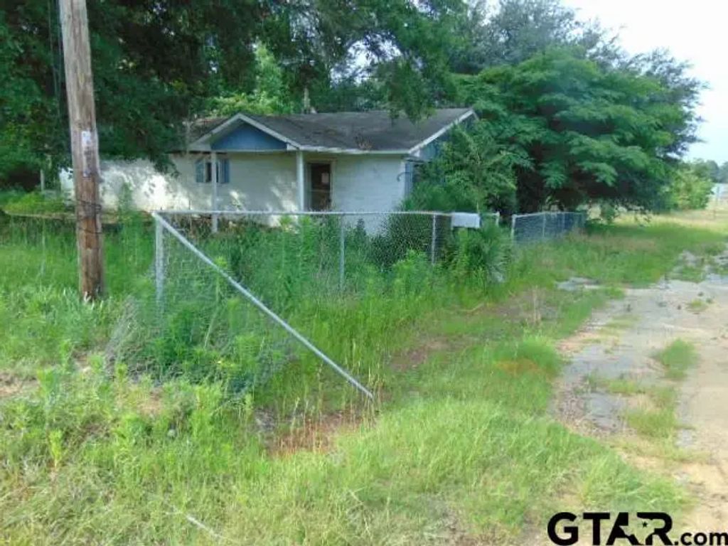 7245 Fm 747, Jacksonville
