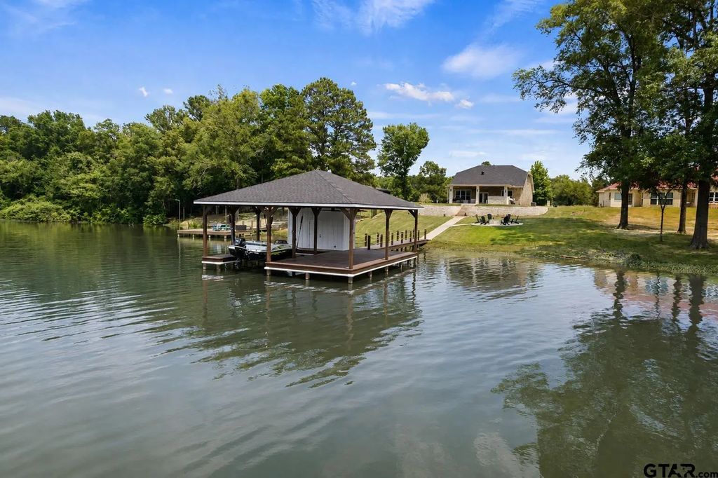 419 Lost Lake Trail, Mt Pleasant