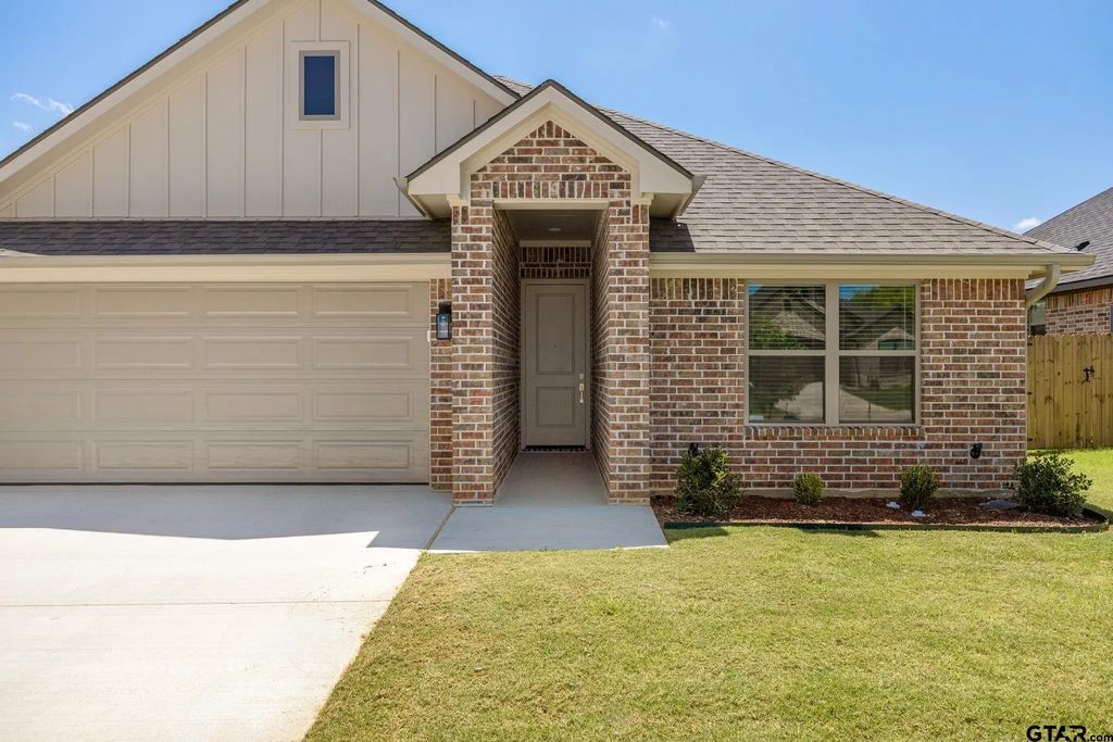 3007 Dogwood Park Ln, Tyler