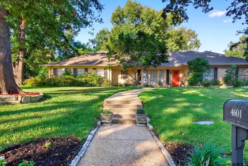 4601 Gretna Green Lane, Tyler