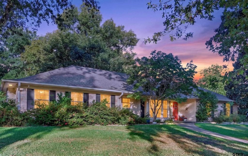 4601 Gretna Green Lane, Tyler