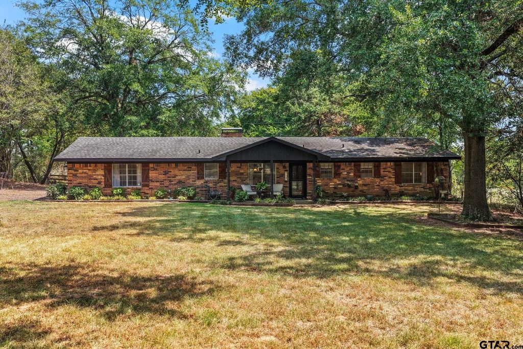 1134 County Road 3350, Cookville