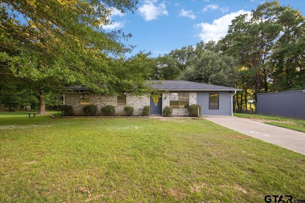 16014 County Road 223, Tyler