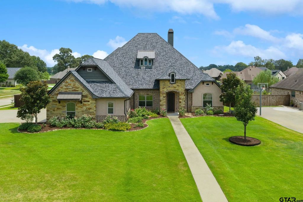 115 Circle Club Ln, Longview