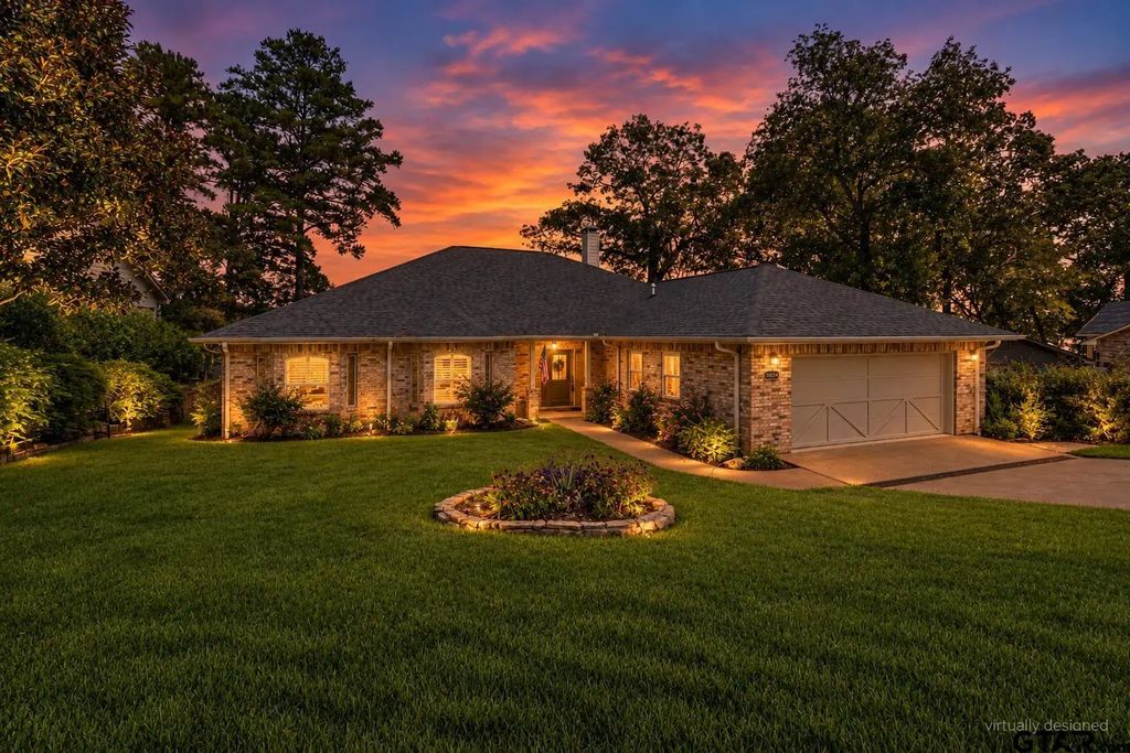 16142 Treasure Cove, Bullard