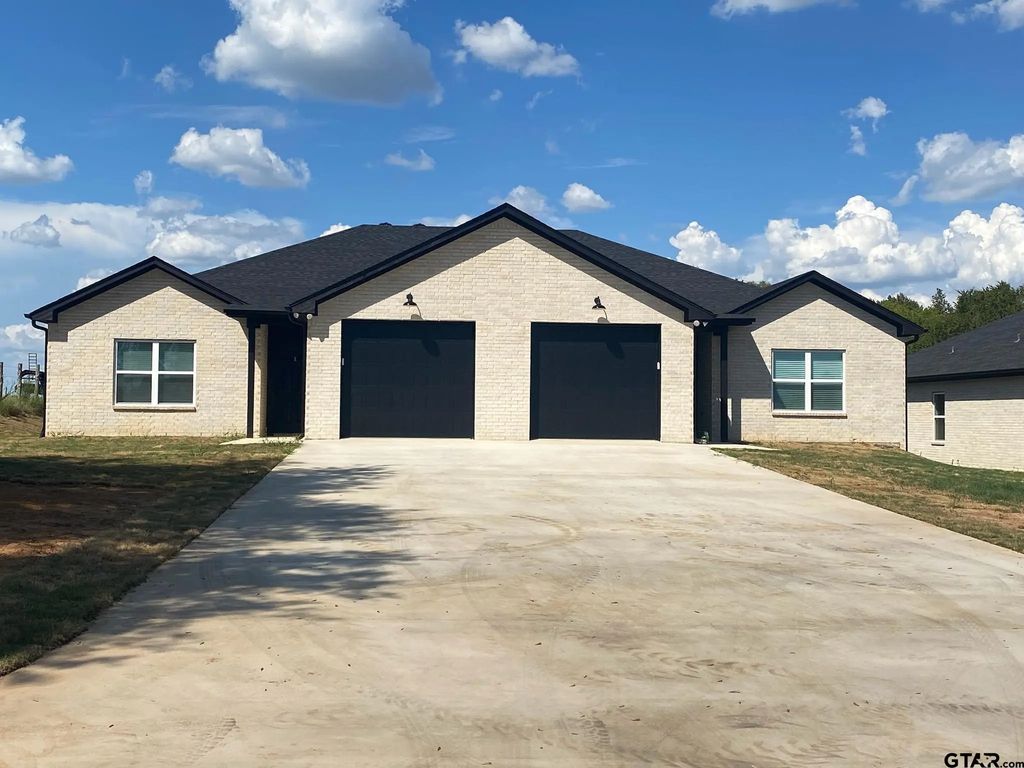 11230 Cr 152 W Unit 2, Bullard