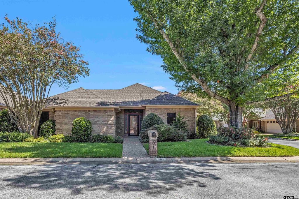 501 Hyde Park, Tyler