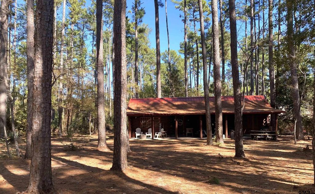 142 Pine Cone Glen, Holly Lake Ranch