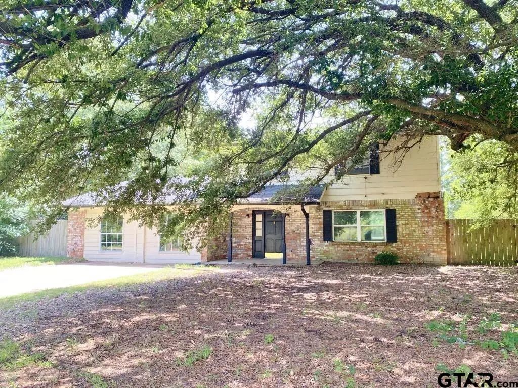 733 Country Road 1203, Daingerfield