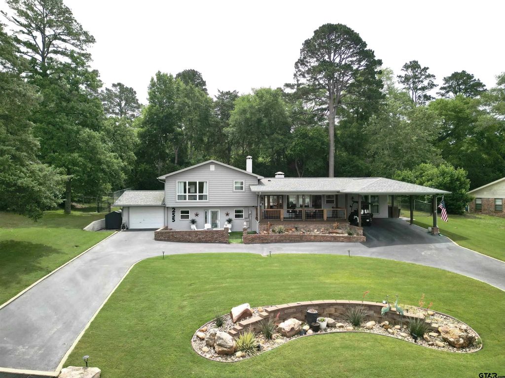 255 Hideaway Ln Central, Hideaway