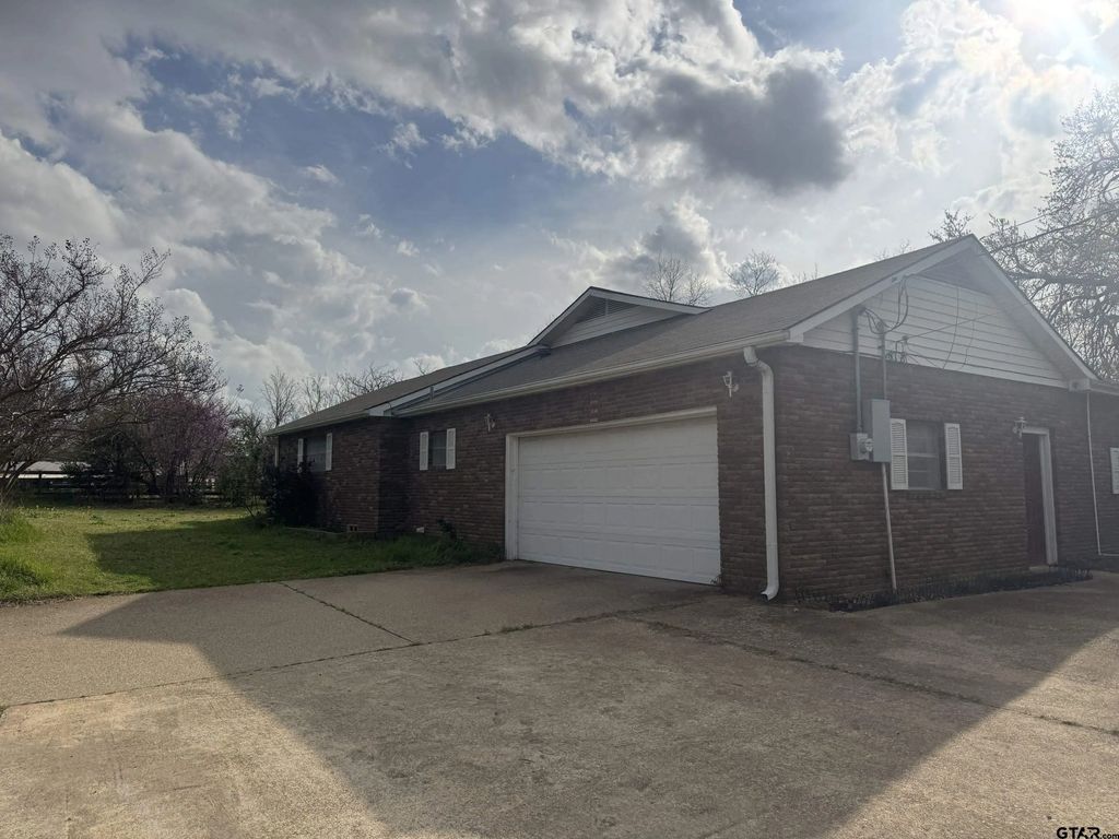 15417 Fm 14, Tyler