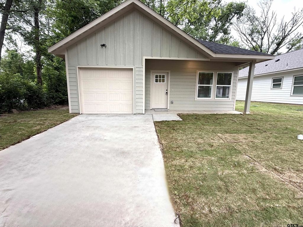 409 Carter, Sulphur Springs