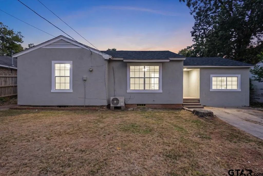 2318 Pine Burr Rd., Tyler