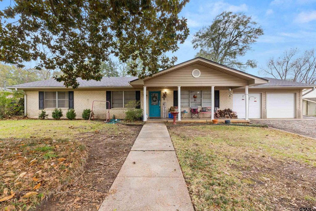 2510 Wychelm Dr, Kilgore