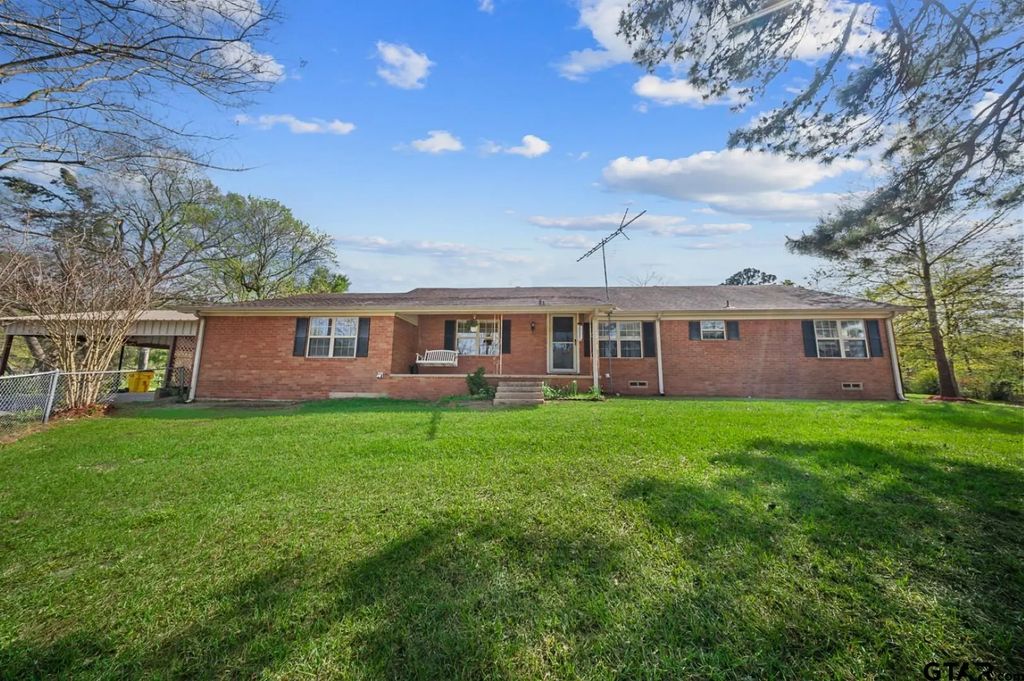 1018 E Fm 1798, Mt Enterprise