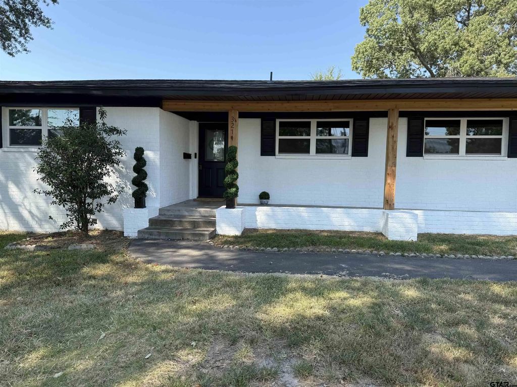 3211 Fernwood Dr, Tyler