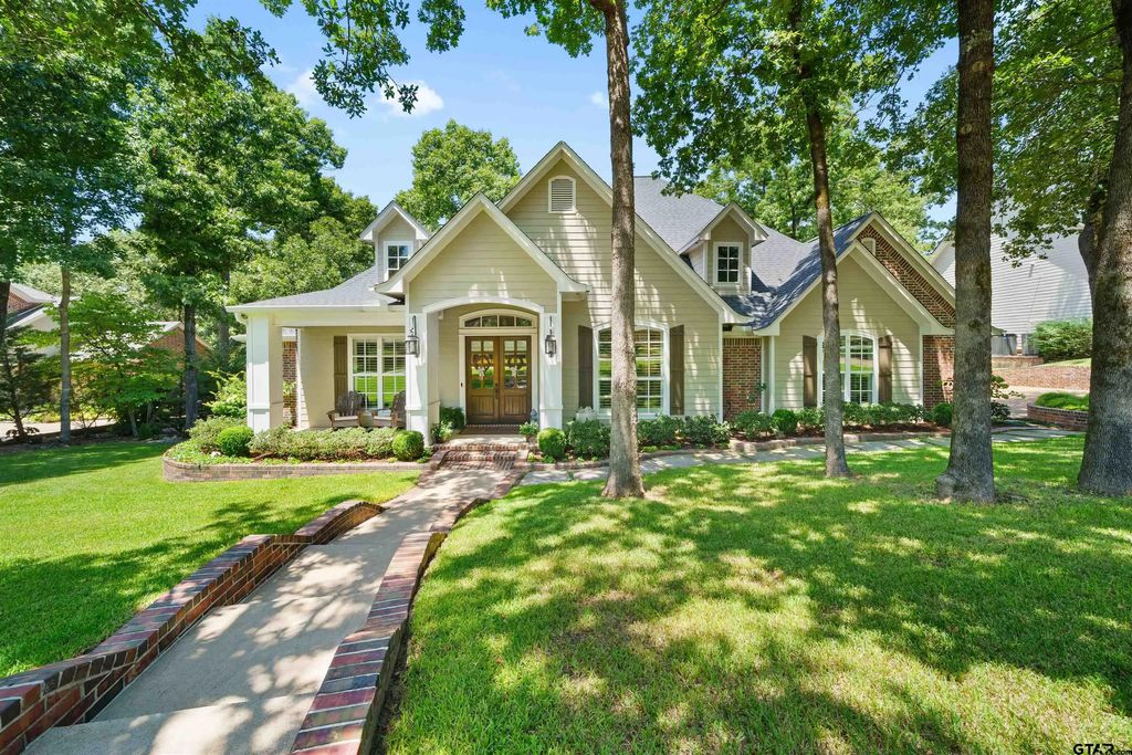 2075 Stonegate Valley Dr, Tyler